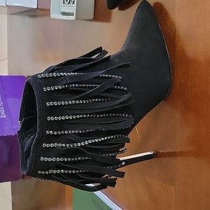 JESSICA SIMPSON SIZE 8.5 Black Fringe/ Rhinestone Suede Booties